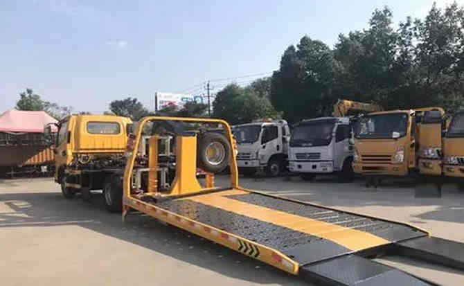 平房区汽车中途维修案例